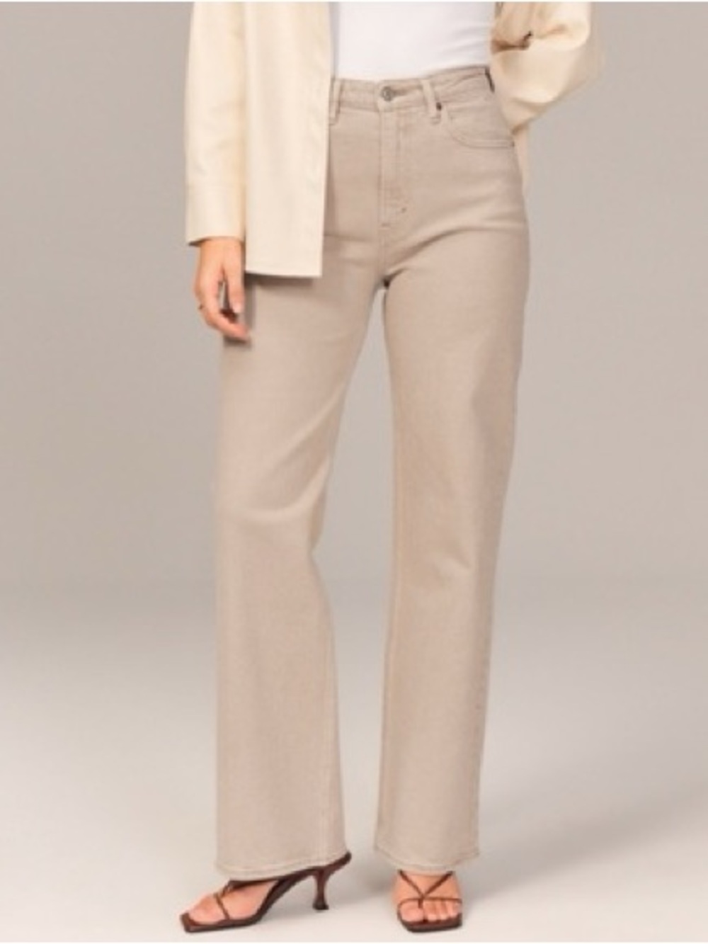 Abercrombie The 90s Relaxed High Rise jeans
